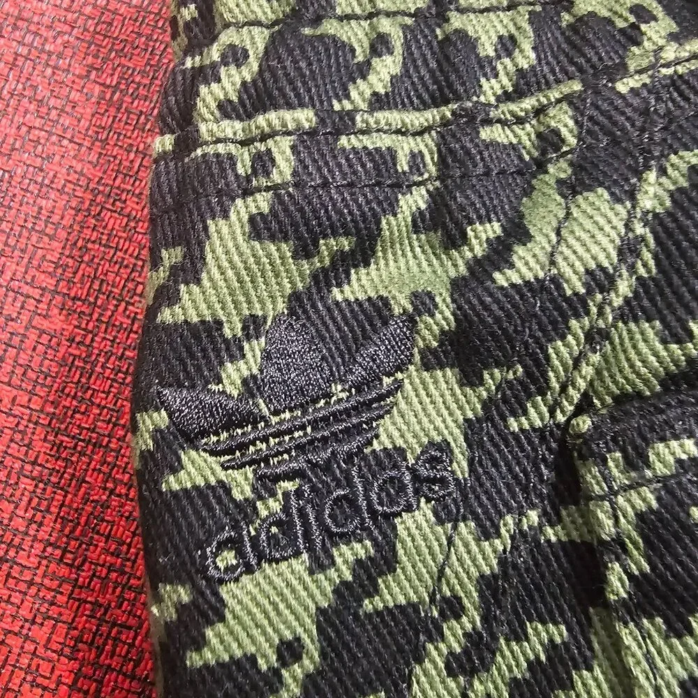 adidas comfortable jogger